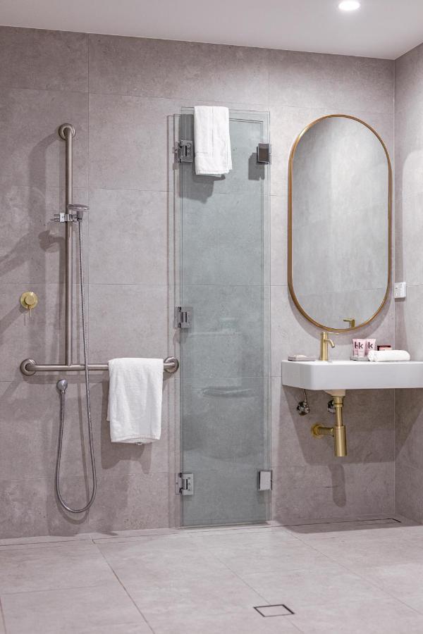 Astina Suites, Пенрит Экстерьер фото